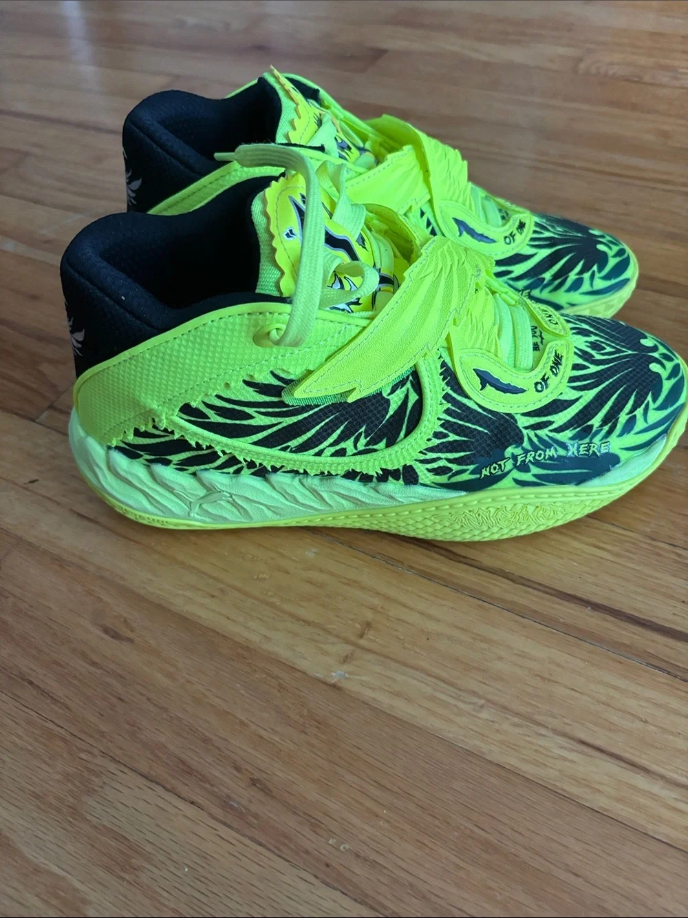 Puma Kids Neon Yellow and Black MB.05 Voltage Sneakers
